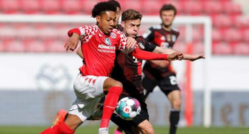 اوجسبورج يعبر فولفسبورج وماينز يفرض التعادل على جلادباخ بالبوندسليجا